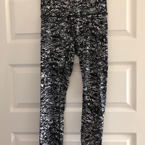 Lululemon 7/8 high rise leggings